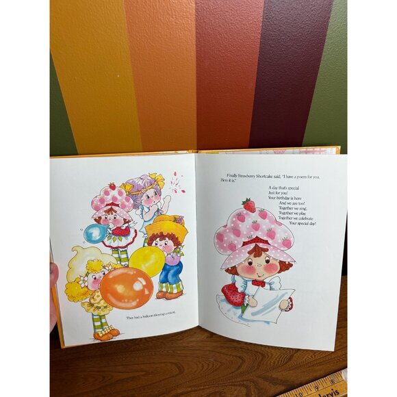 Vintage strawberry shortcake And the birthday surprise A Parker brothers - Picture 2 of 3